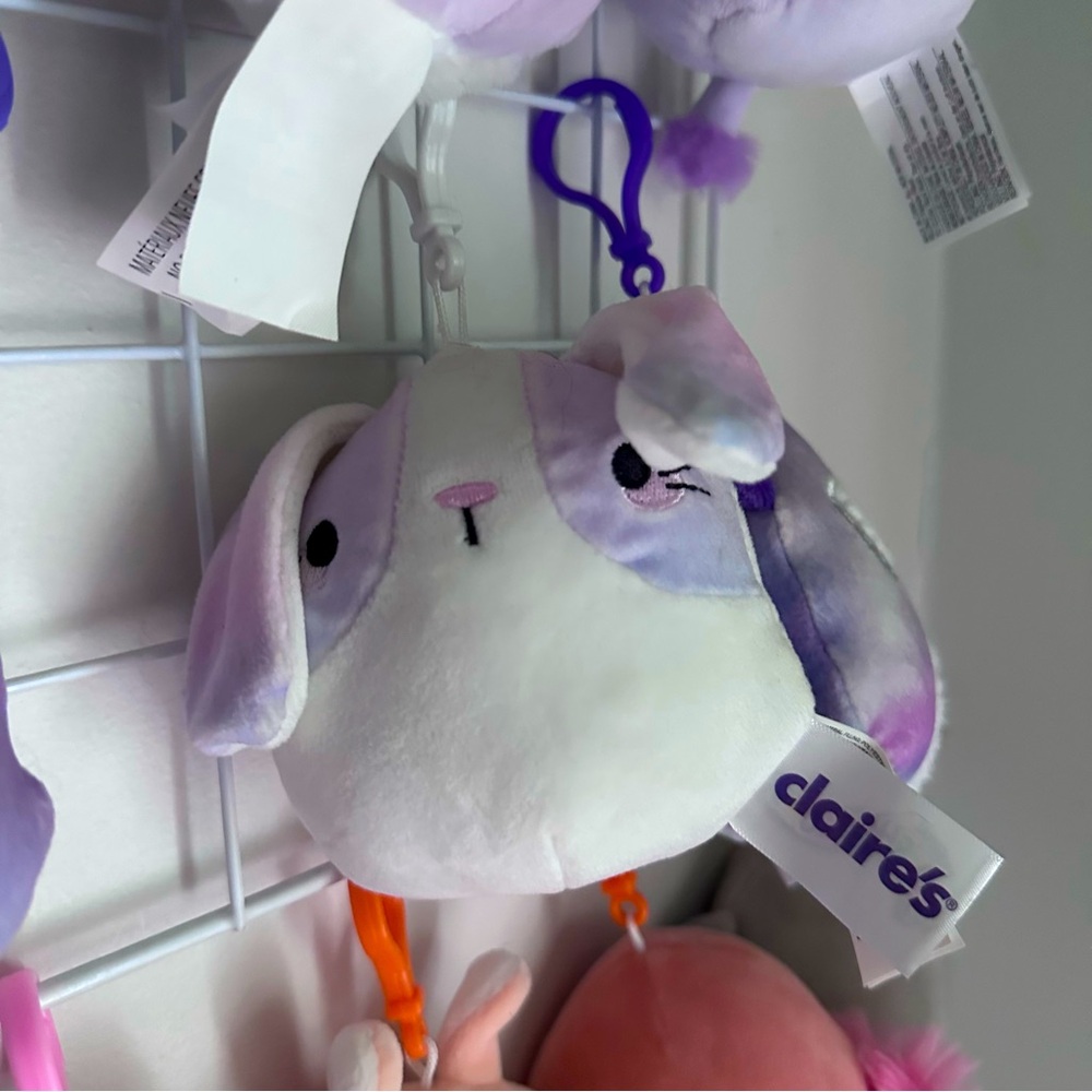 Lavada Bunny Squishmallows Clip Keychain Pet Rabbit Easter Purple White